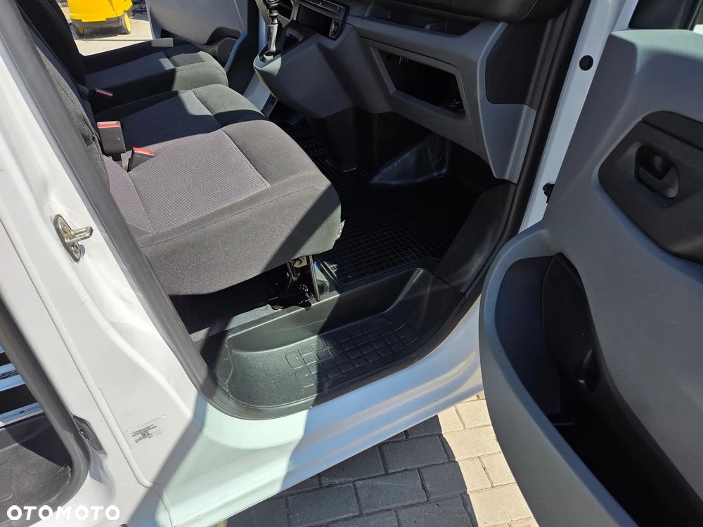 Opel Vivaro Extra Long 3,1t (bryg.) - 28