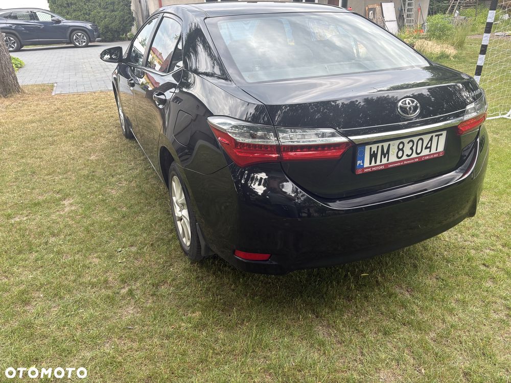 Toyota Corolla - 3