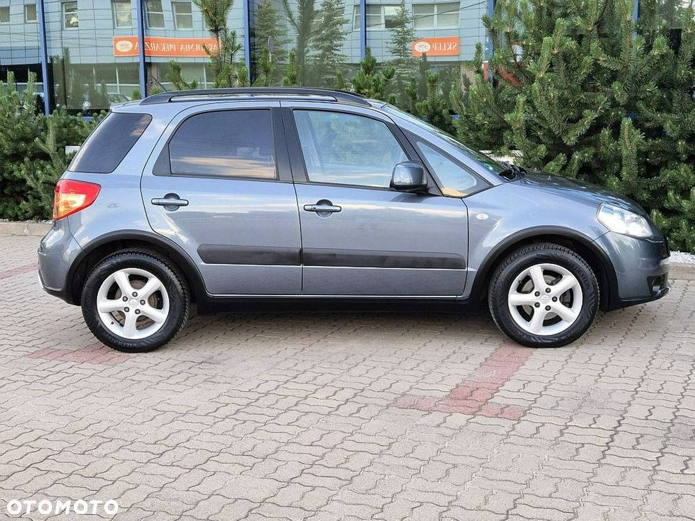 Suzuki SX4 1.6 VVT Streetline 4x2 Club - 11