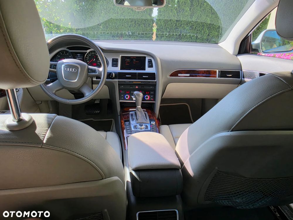 Audi A6 Avant - 8