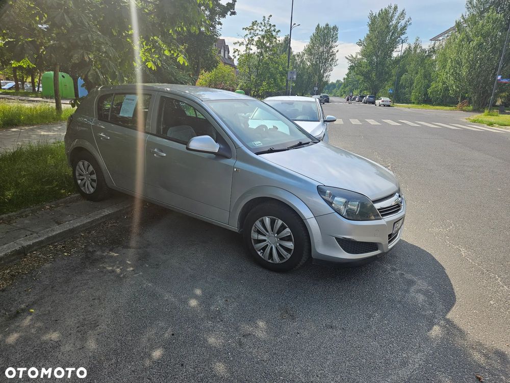 Opel Astra 1.6 - 4