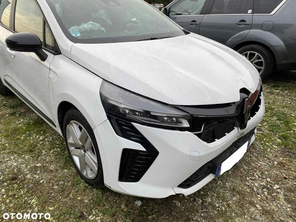 Renault Clio BLUE dCi 100 EVOLUTION - 25