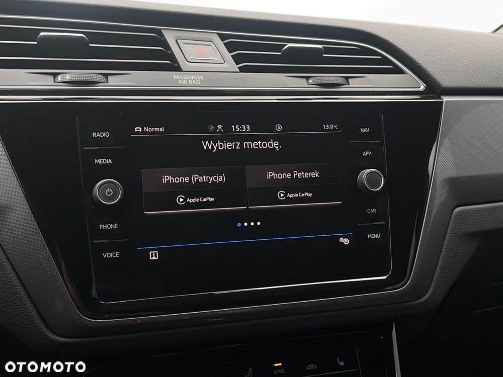 Volkswagen Touran - 15