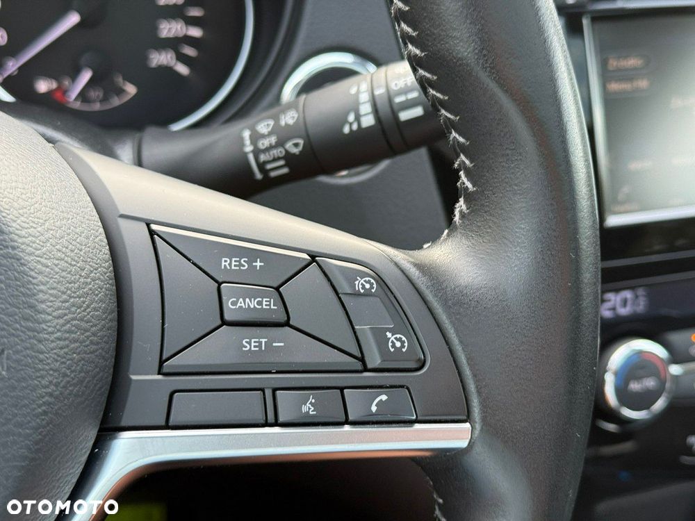 Nissan Qashqai 1.3 DIG-T Tekna+ - 24