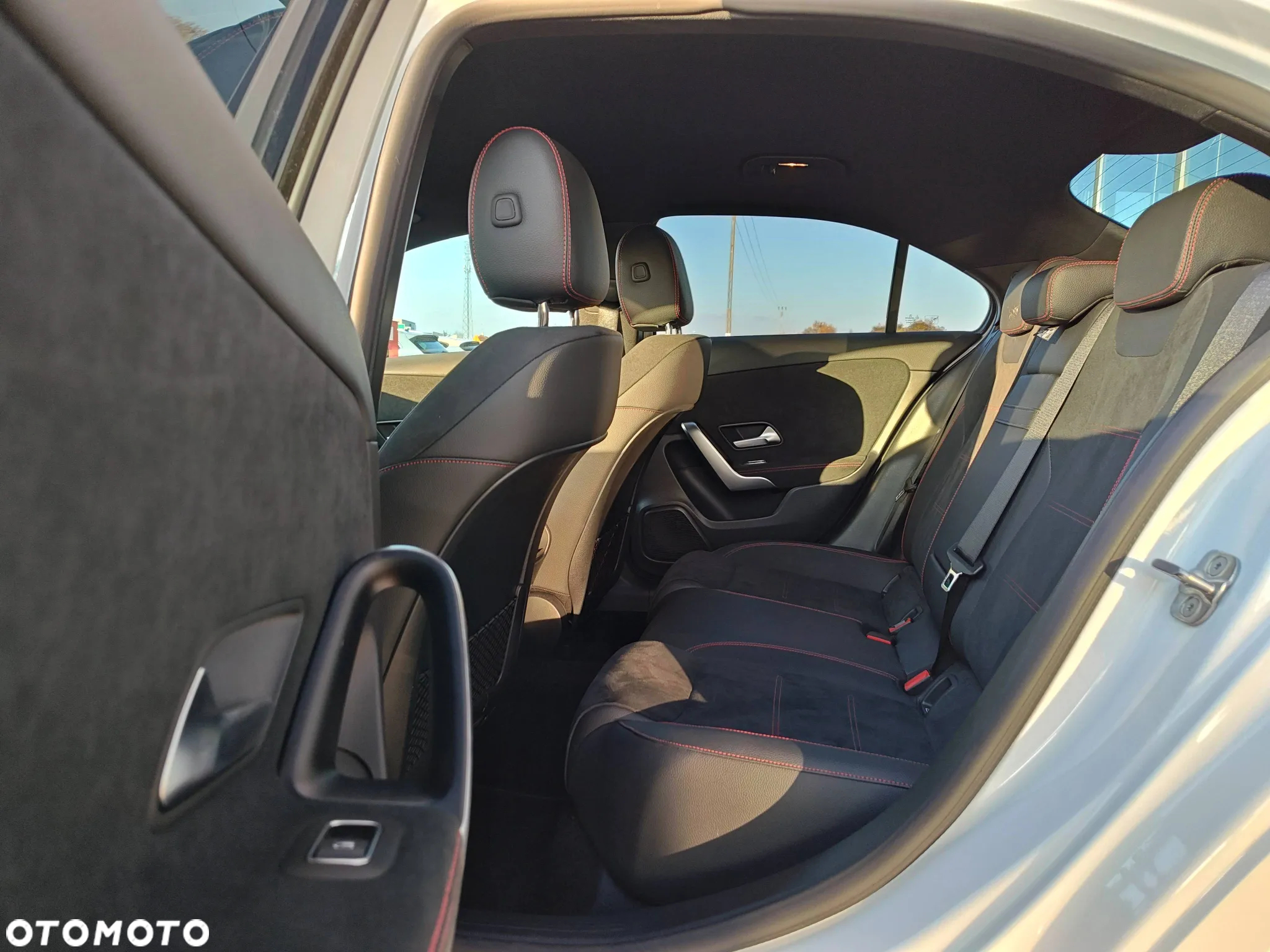 Mercedes-Benz Klasa A 250 e PHEV AMG Line 8G-DCT - 10
