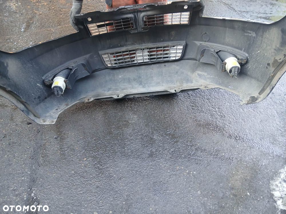 Fiat Linea Zderzak przedni kod lakieru 632 - 9