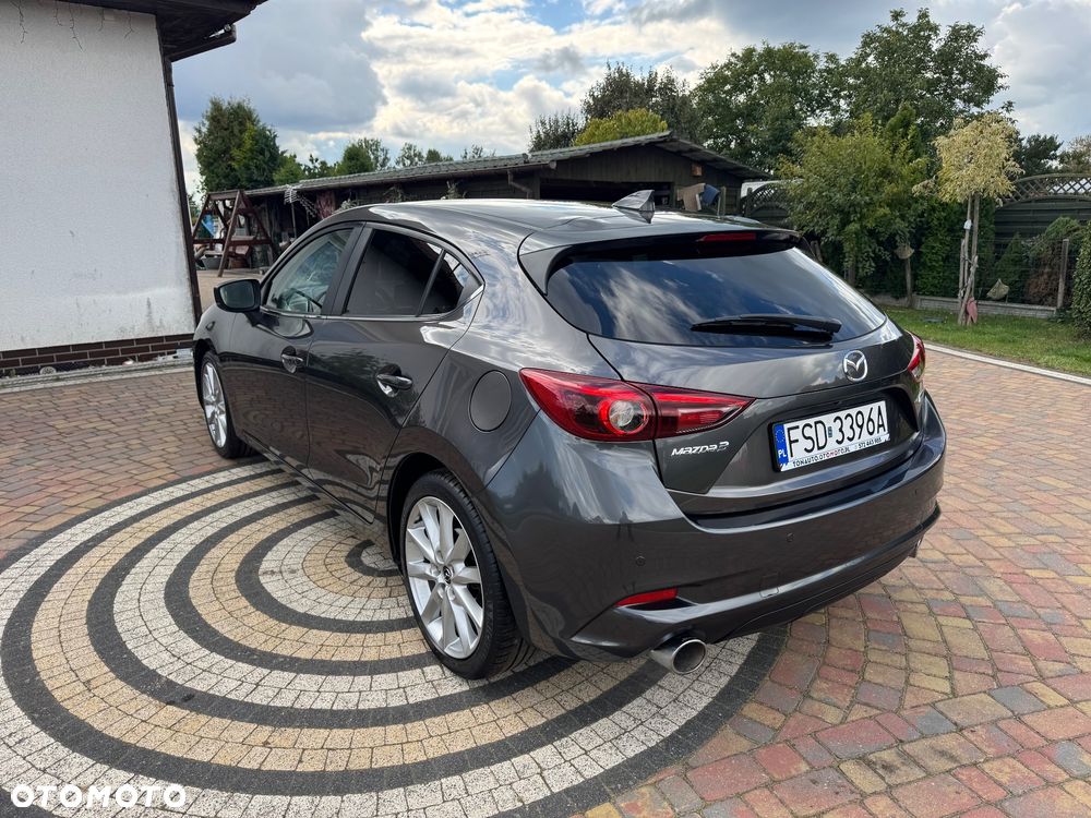 Mazda 3 - 15