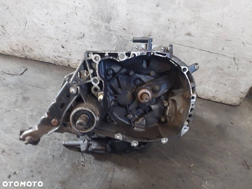 SKRZYNIA BIEGÓW RENAULT MEGANE I LIFT 1.4 16V JB1946 - 1