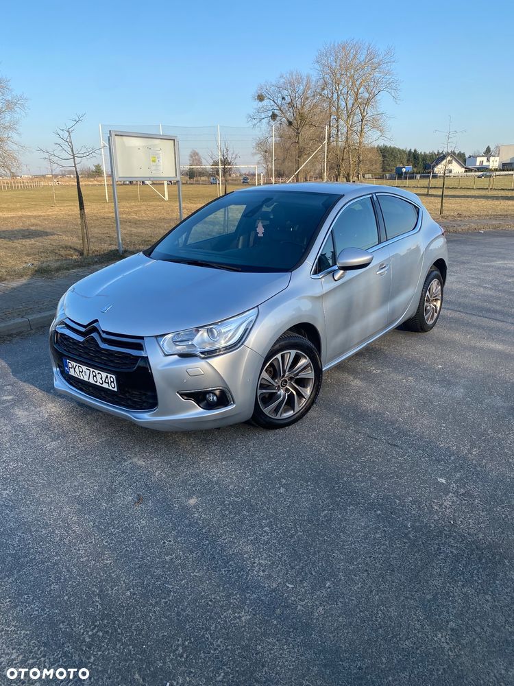 Citroën DS4 HDi 110 Chic - 8