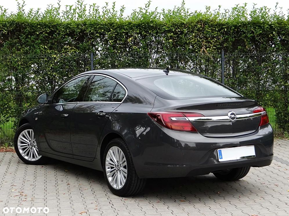 Opel Insignia 2.0 CDTI 4x4 ecoFLEX Start/Stop Business Innovation - 19