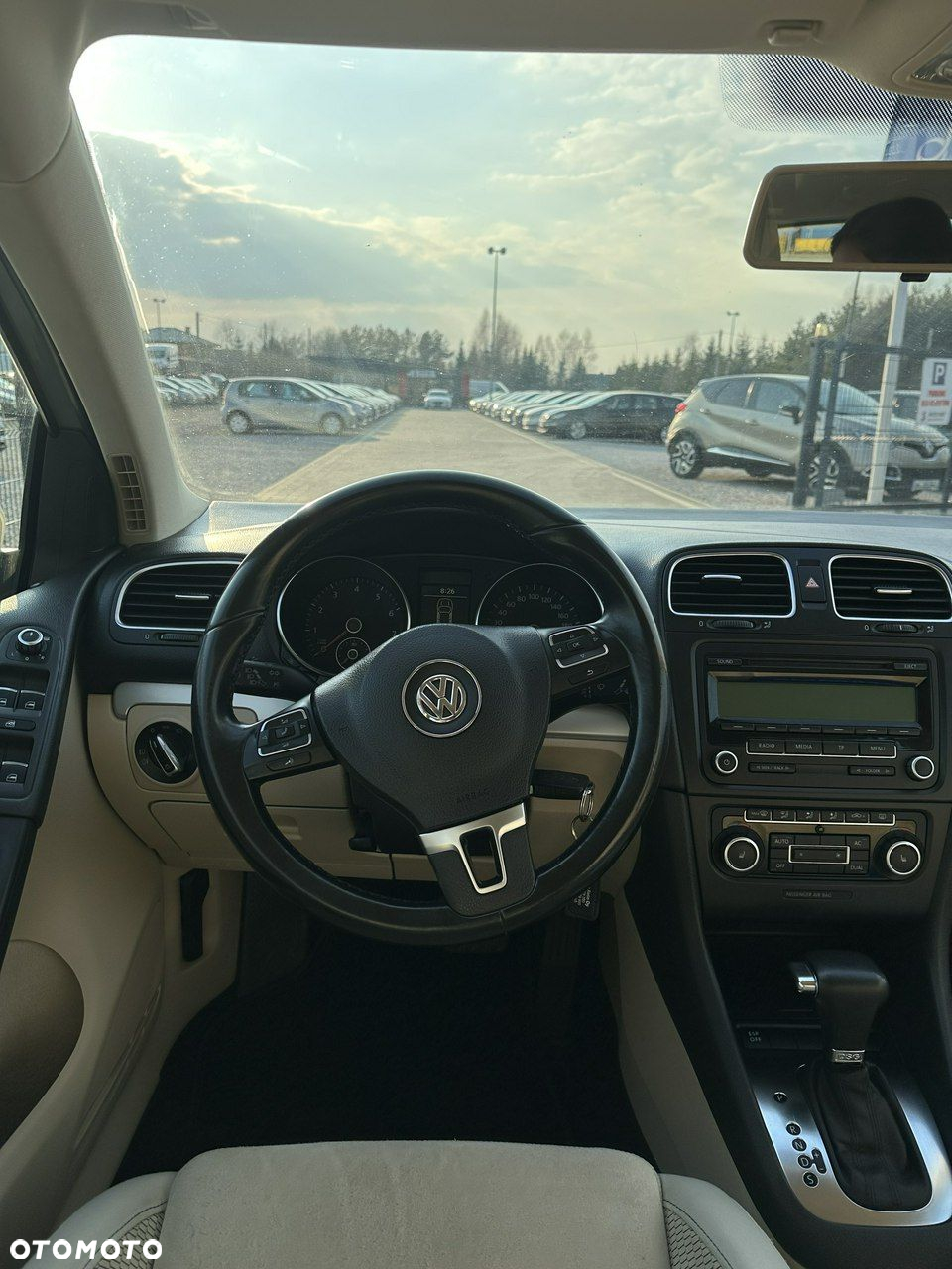 Volkswagen Golf - 12
