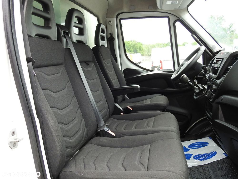 Iveco DAILY 35C15 KONTENER CHŁODNIA -12*C ZASILANIE 230V TEMPOMAT KLIMATYZACJA BLIŹNIACZE KOŁA  150KM - 39