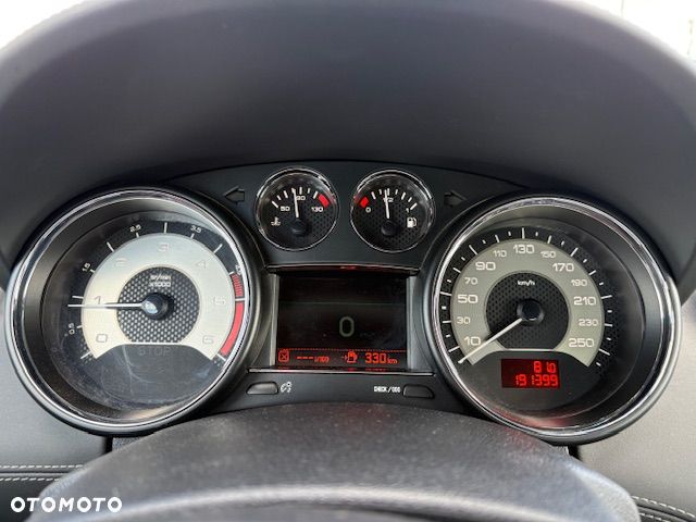 Peugeot RCZ 2.0 HDi FAP 160 - 9