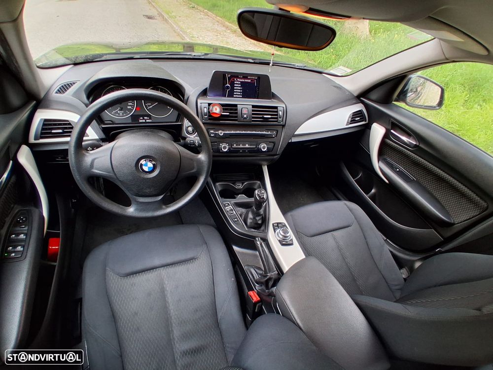 BMW 116 d EDynamics Line Urban - 13