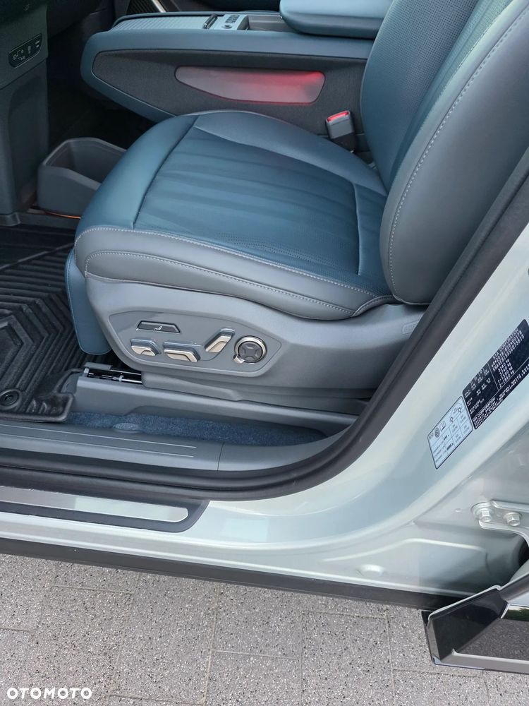 Kia EV9 99.8kWh GT-Line AWD - 12