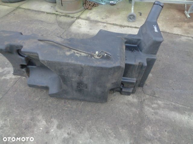 Zbiornik paliwa 196l Case MX100C - 4