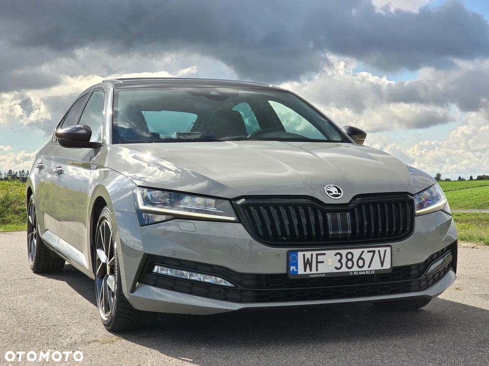 Skoda Superb 2.0 TDI SCR Sportline DSG - 16
