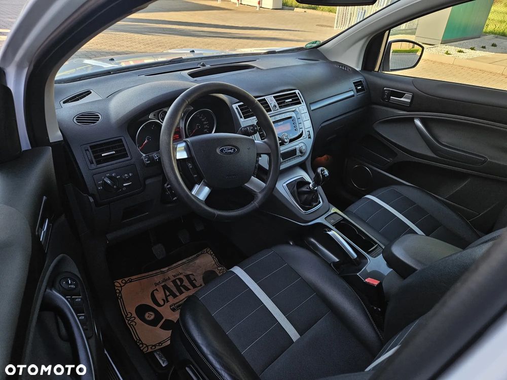 Ford Kuga 2.0 TDCi 2x4 Champions Edition - 11