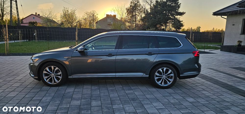 Volkswagen Passat Variant 2.0 TDI SCR 4Motion DSG Highline - 2