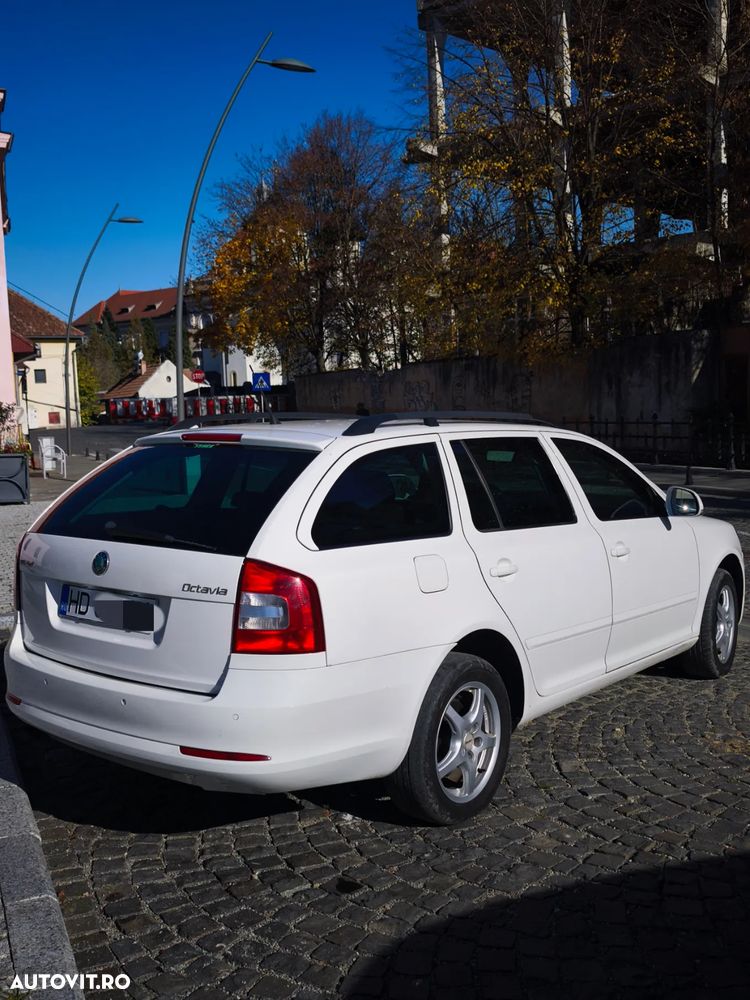 Skoda Octavia 2.0 TDI (Green tec) 4x4 Style - 4