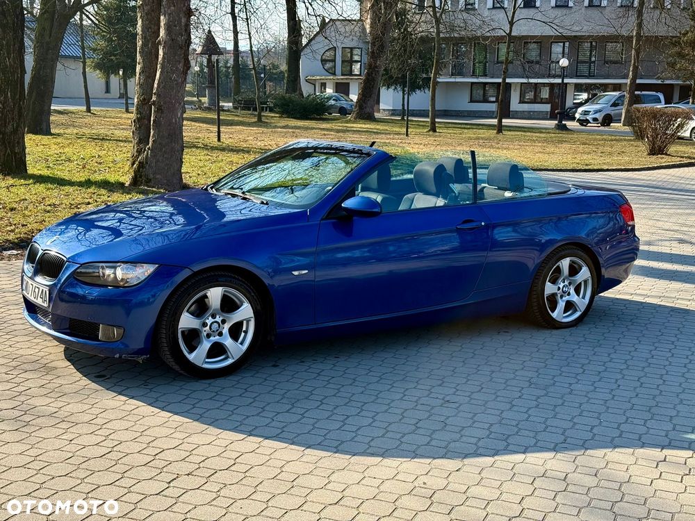 BMW Seria 3 320i - 3
