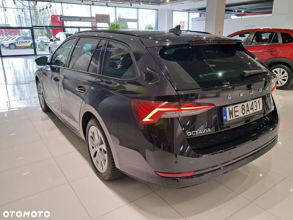 Skoda Octavia 1.5 TSI e-TEC DSG Ambition - 5