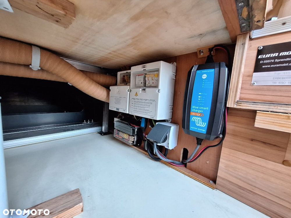 Eura Mobil Terrestra TA 690 HB całoroczny - 31