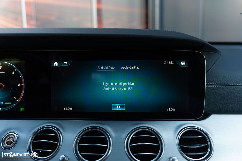 Mercedes-Benz E 220 d AMG Line - 18