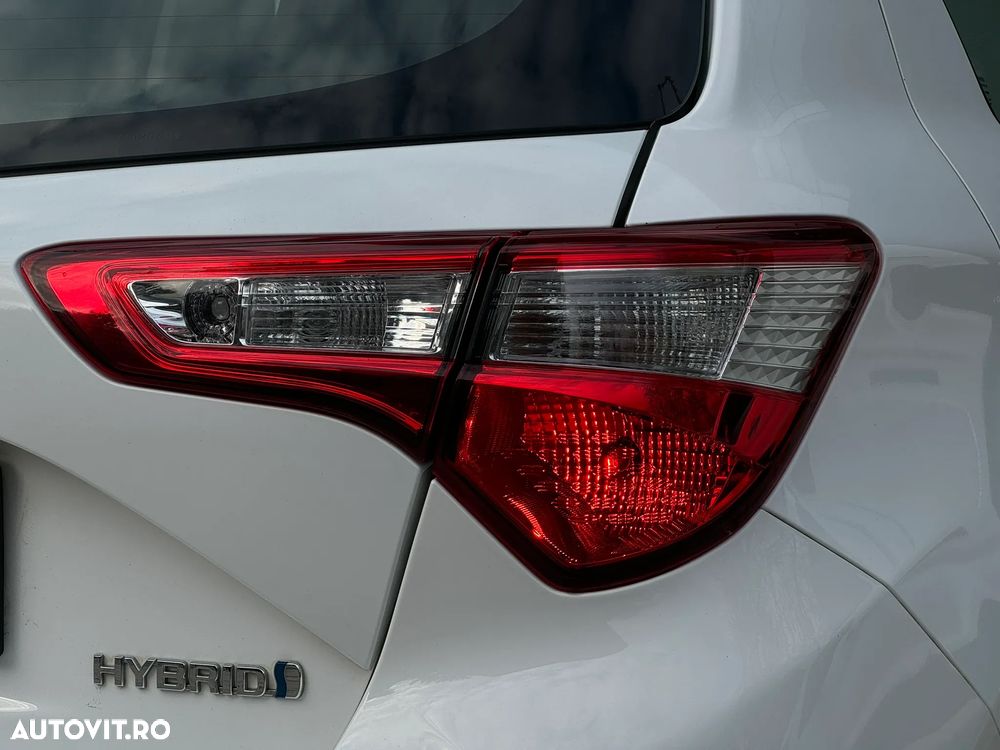 Toyota Yaris 1.5 VVT-i Life - 10