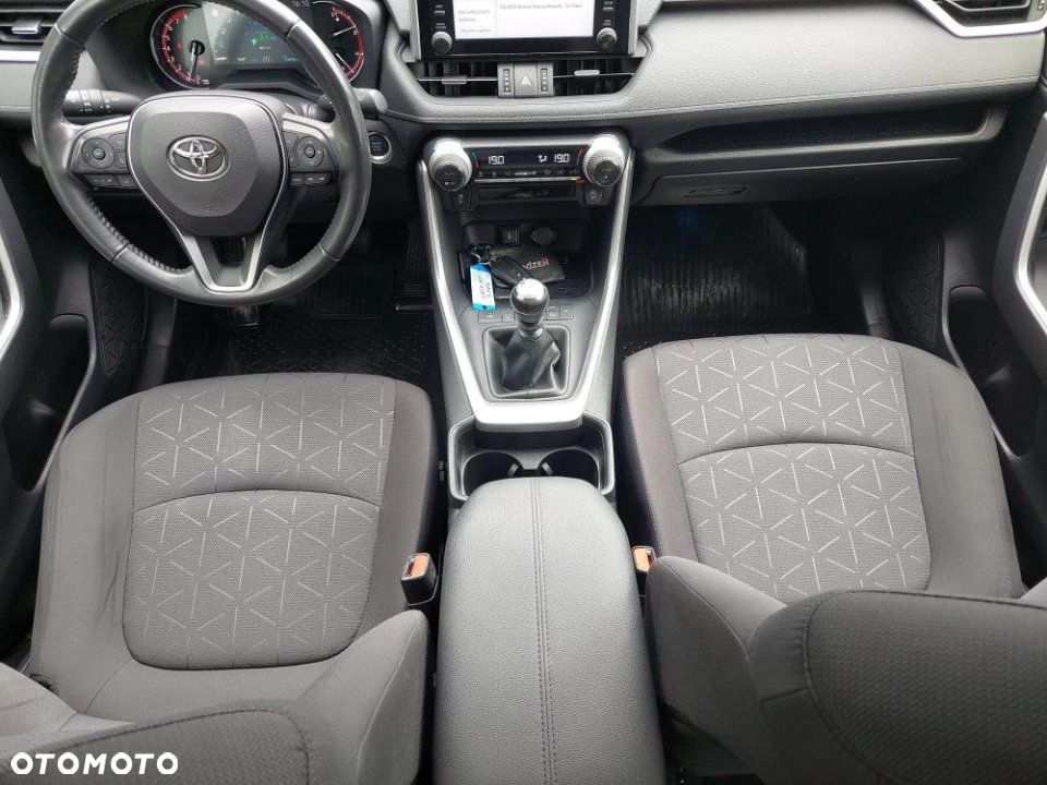 Toyota RAV4 - 15
