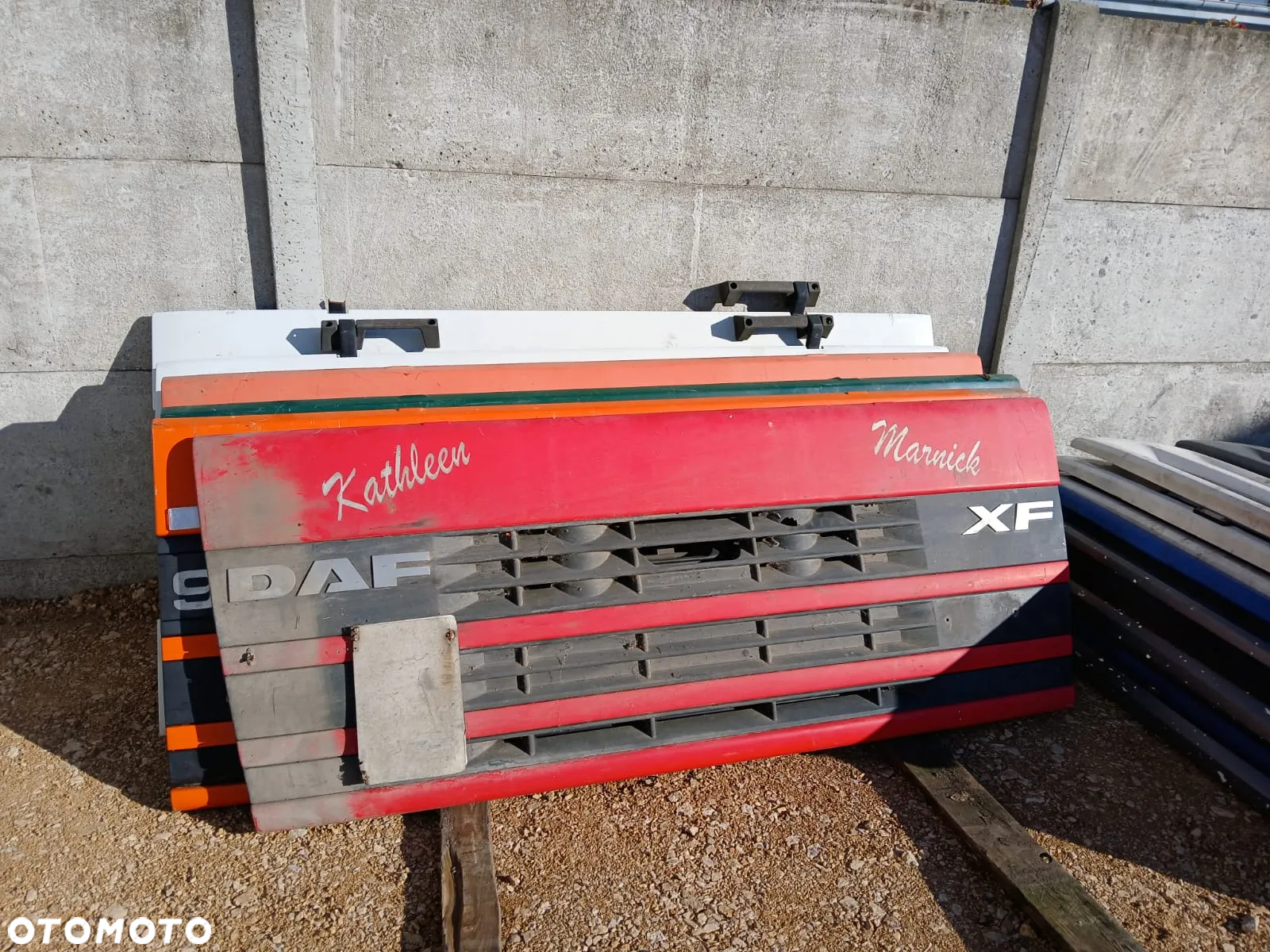 MASKA GRILL ATRAPA IVECO TRAKKER EUROTRAKKER MAGIRUS - 9
