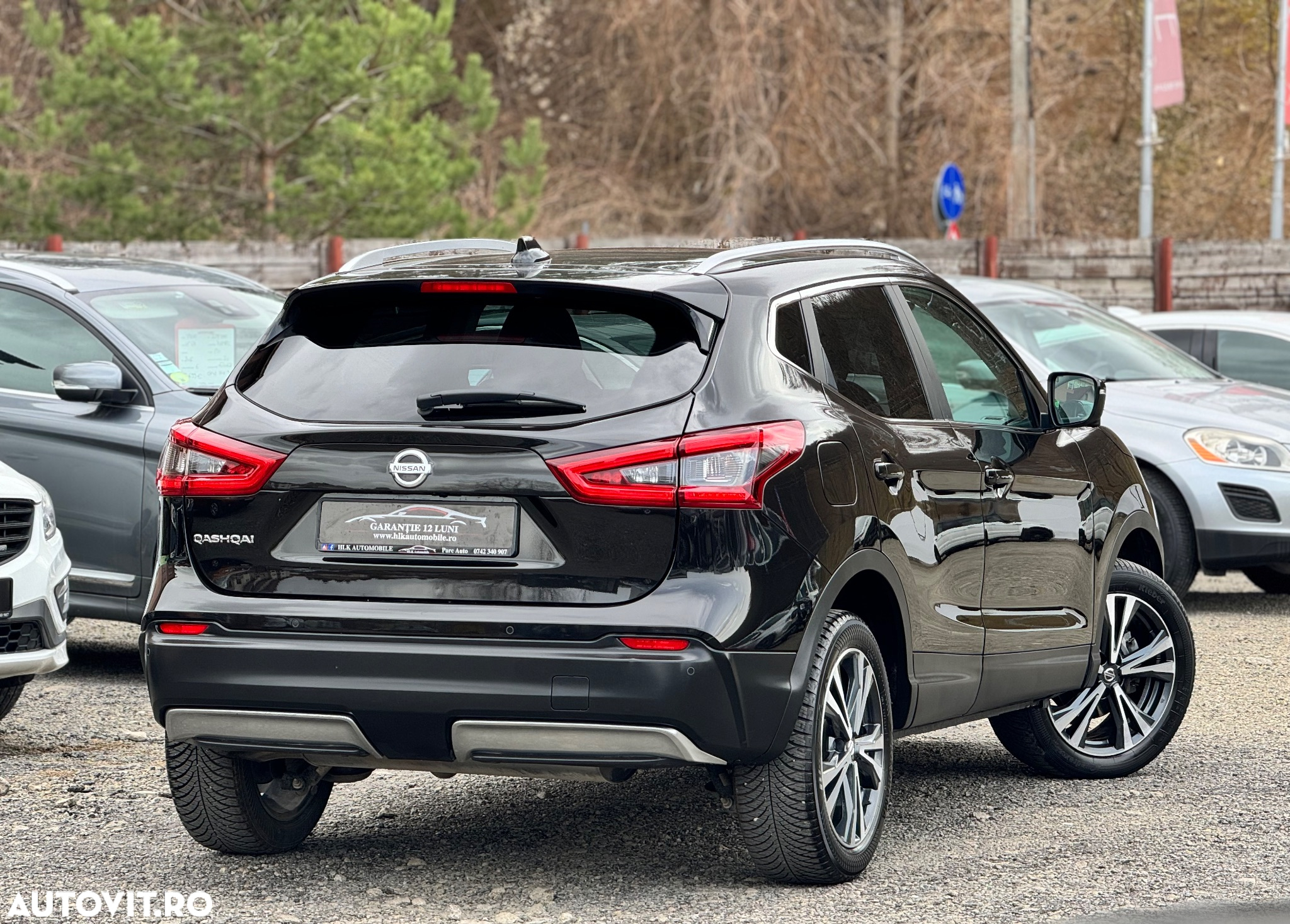 Nissan Qashqai 1.6 DCI Xtronic TEKNA - 9