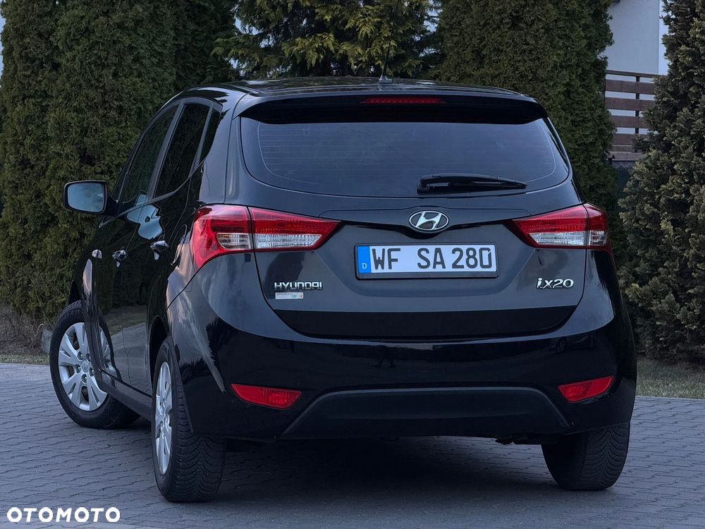 Hyundai ix20 1.4 blue Style - 11