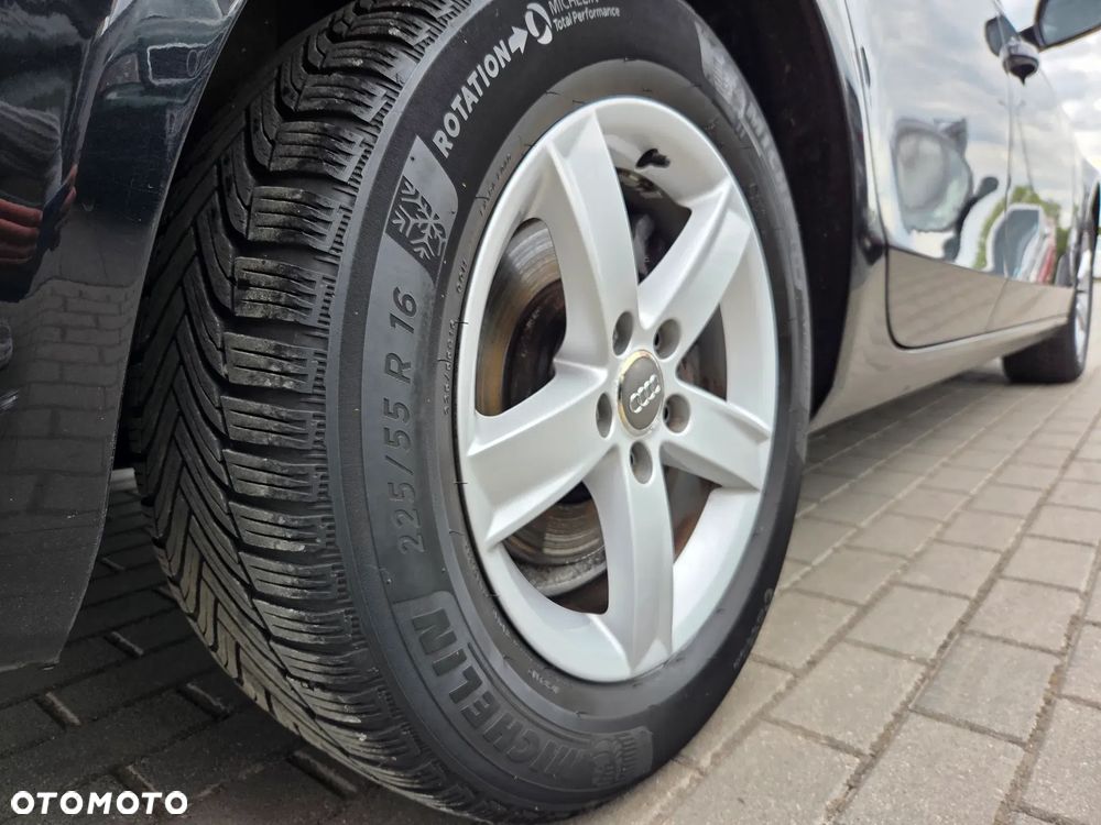 Audi A4 Avant 2.0 TDI DPF Ambition - 6