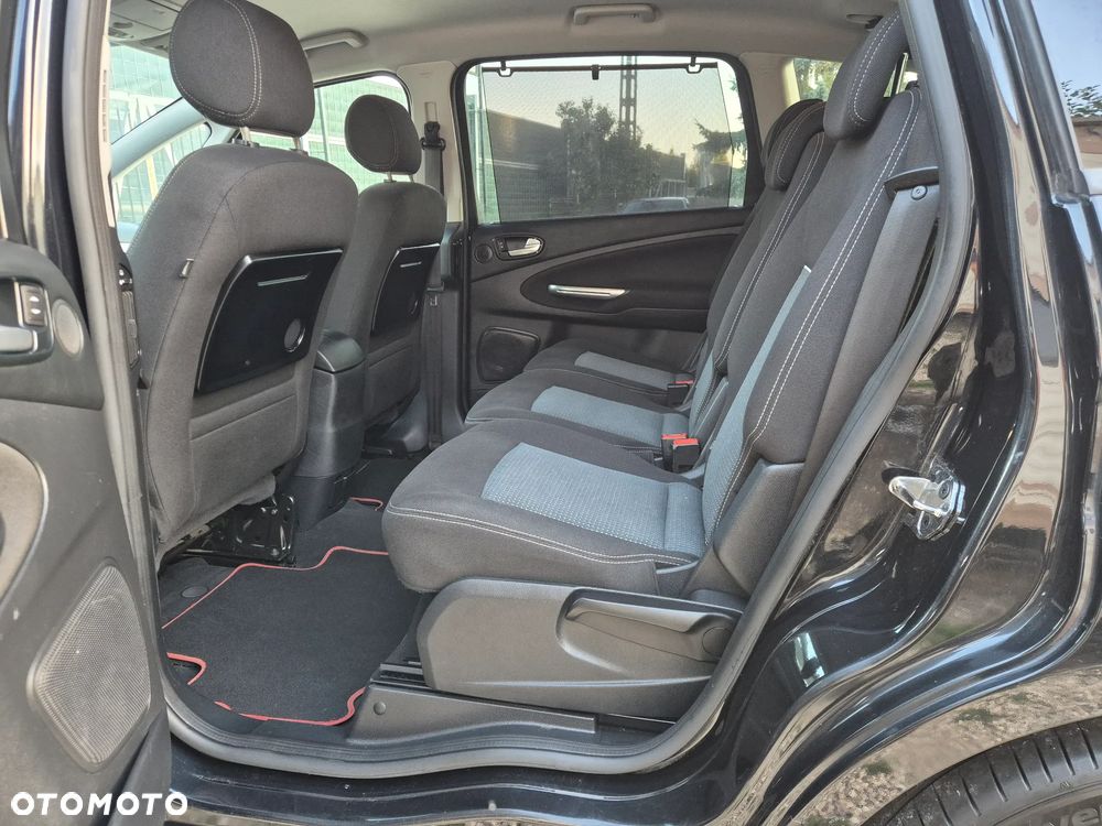 Ford S-Max 2.0 TDCi DPF Business Edition - 14