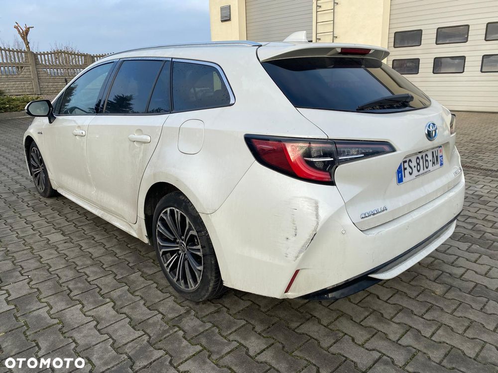 Toyota Corolla 2.0 Hybrid Executive - 4