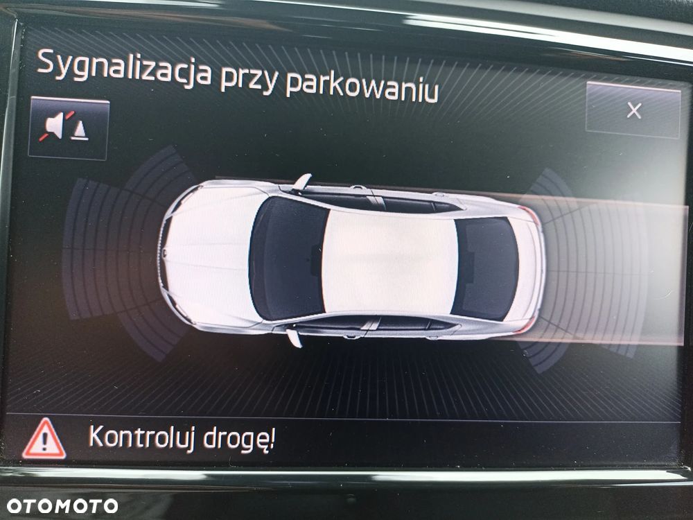 Skoda Octavia 2.0 TDI RS DSG - 26