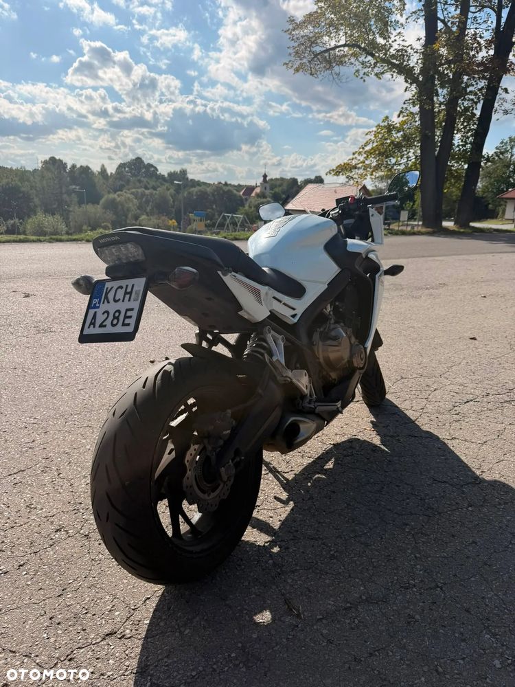 Honda CBR - 3