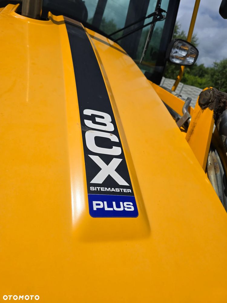 JCB - 13