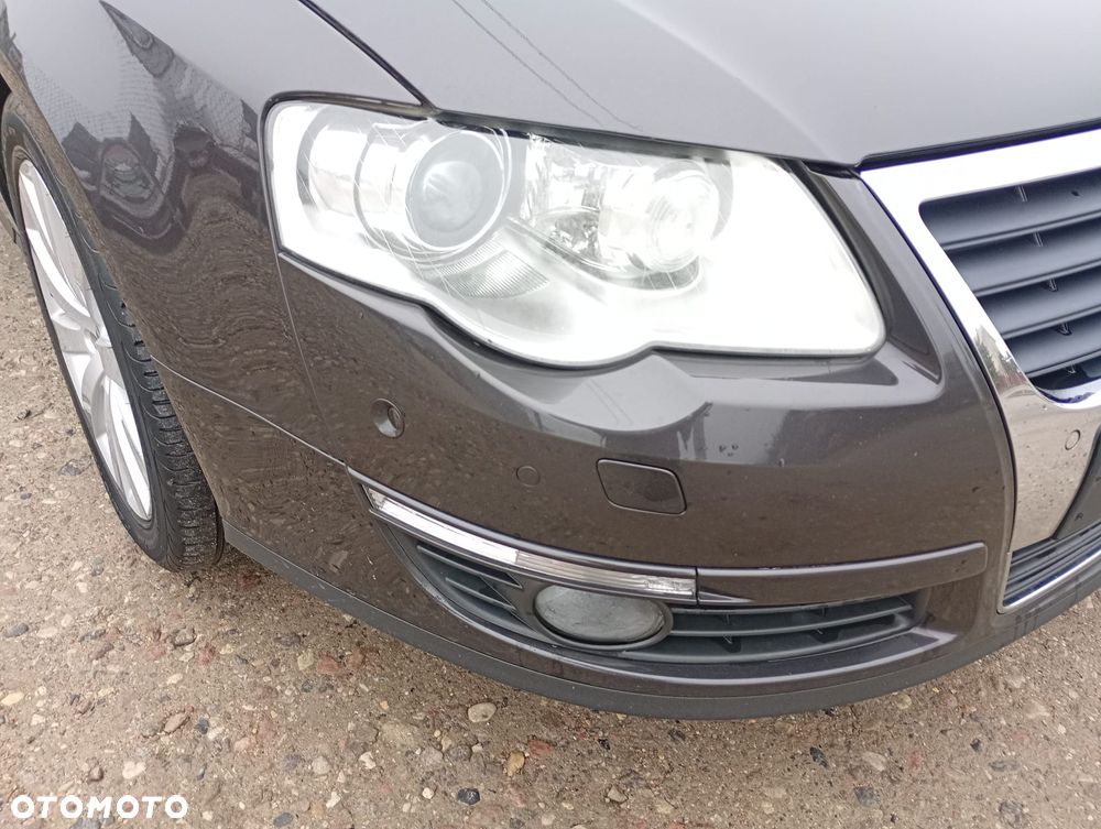 Volkswagen Passat 2.0 TDI 4Motion Highline - 35