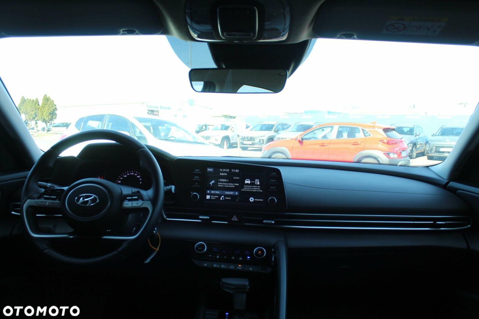 Hyundai Elantra 1.6 Smart CVT - 21
