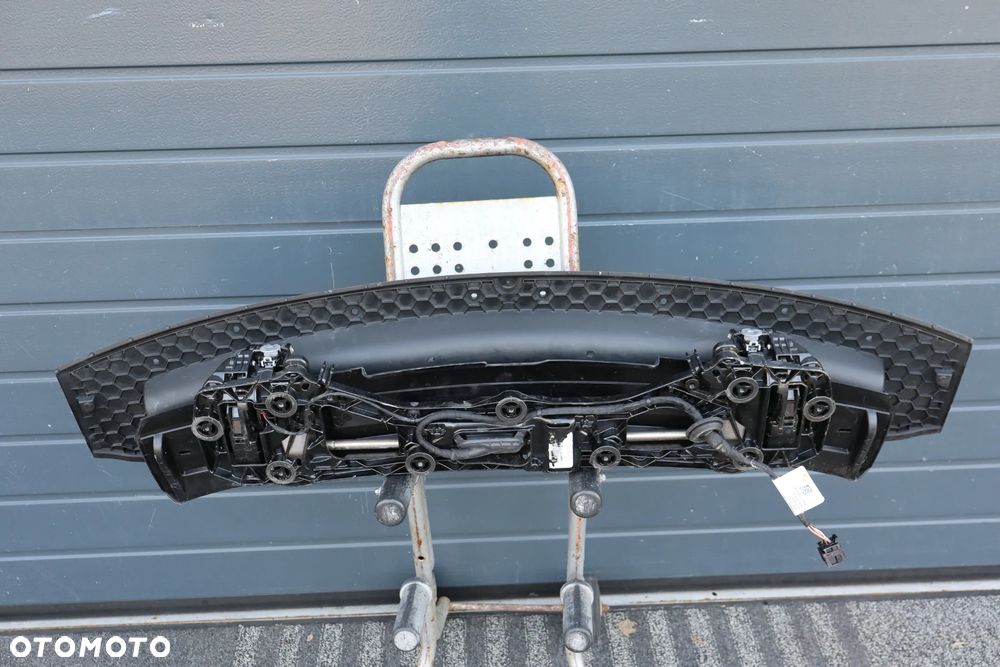 SPOILER SPOJLER MECHANIZM KLAPY BAGAŻNIKA PORSCHE PANAMERA 971 971827677C 971974224E 971827934 2016 - 8