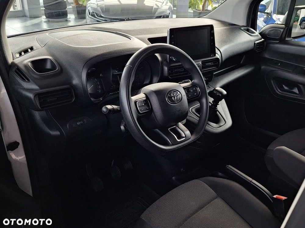 Toyota Proace City D-4D Long 2,3t Active (bryg.) - 25
