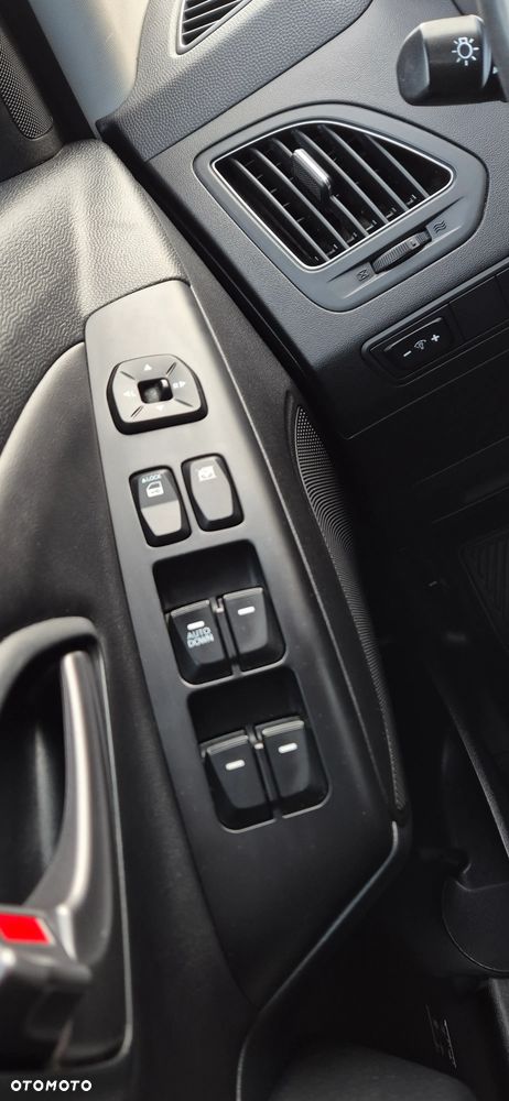 Hyundai ix35 1.6 2WD Trend - 16