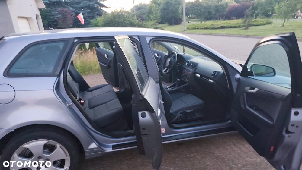 Audi A3 Sportback 2.0 TDI DPF (DSG) S tronic S line Sportpaket plus - 32