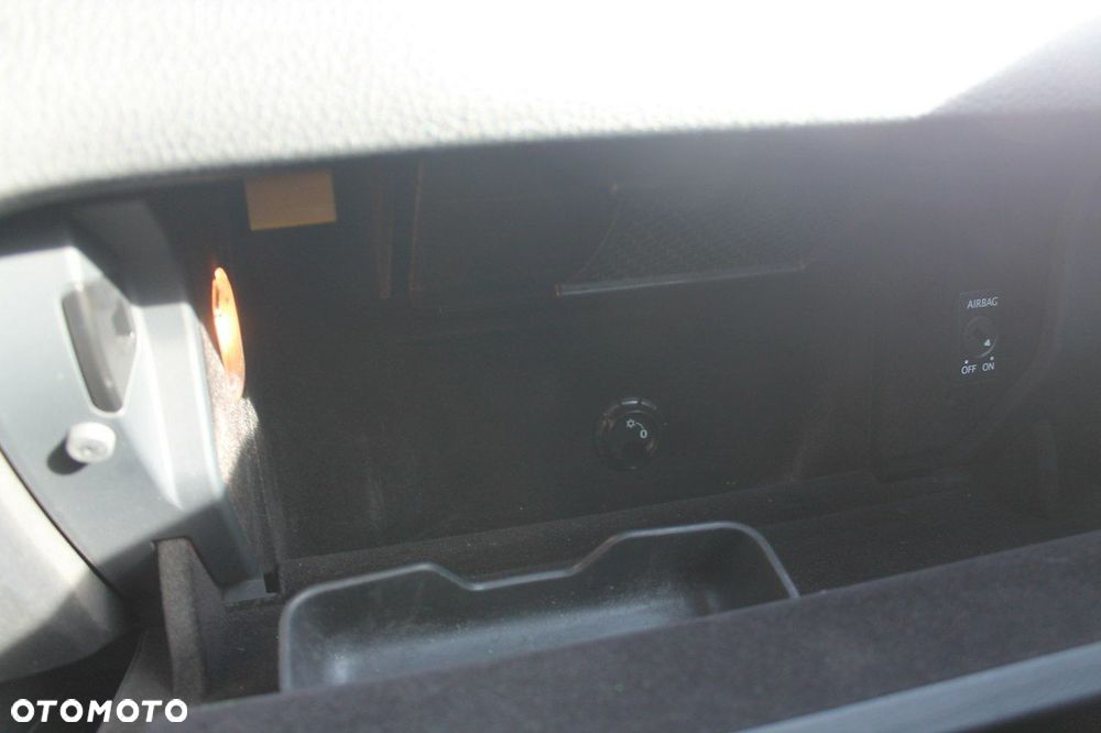 Volkswagen Touareg - 27