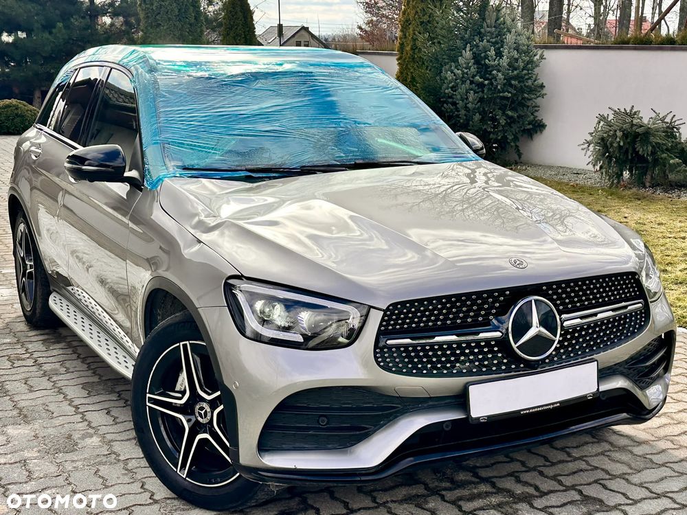 Mercedes-Benz GLC - 1