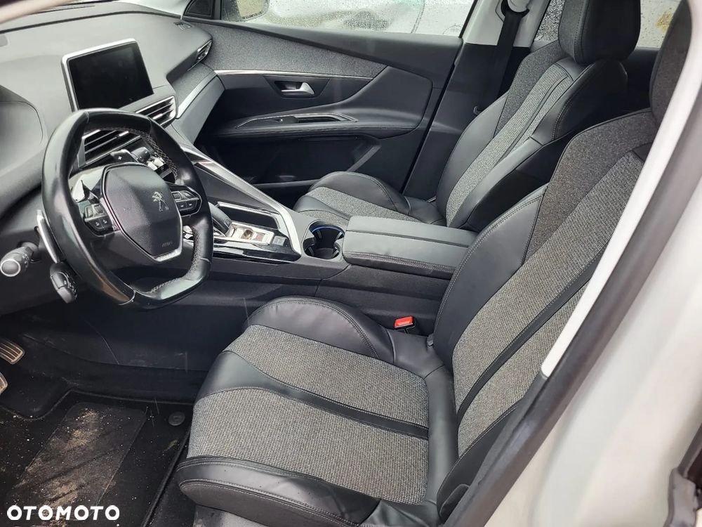 Peugeot 3008 - 7