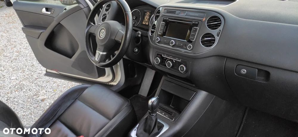 Volkswagen Tiguan 2.0 TDI DPF 4Motion BlueMotion Technology DSG Trend & Fun - 22