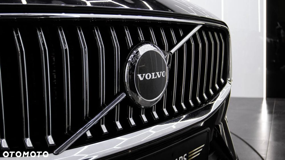 Volvo XC 60 T6 Plug-In Hybrid AWD Core - 14